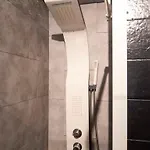 Apartamento Cornelia 31: Tu Hogar En *